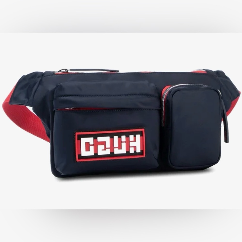 HUGO - Reverse Logo Belt Bag